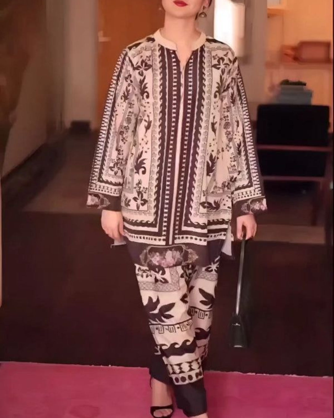 LULUSAR – 3PC SILK UNSTITCHED DIGITAL PRINTED SUIT