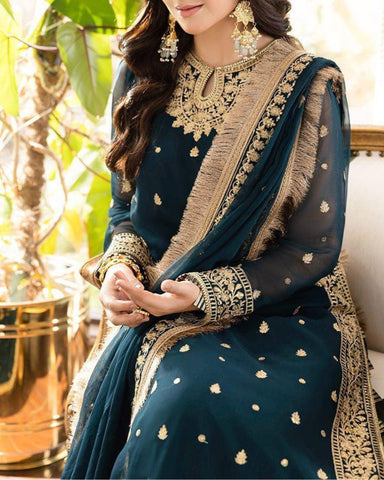 ASIM JOFA – 3PC CHIFFON UNSTITCHED EMBROIDERED SHIRT WITH DUPATTA AND SILK TROUSER